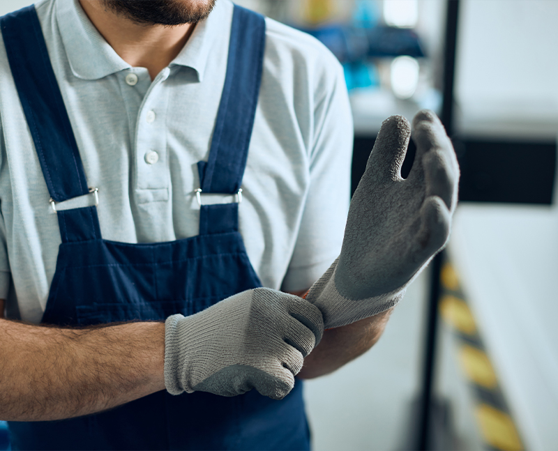 Nach 17 Jahren schwerer Handschuhe endlich „kostenlos zur Hand“